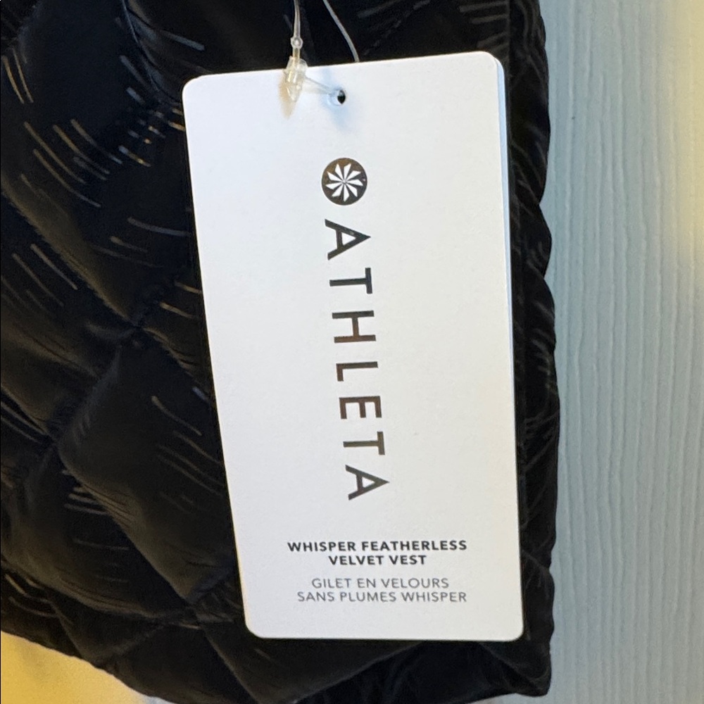 NWT $169 Athleta Black Whisper Featherless Velvet Vest Small - Picture 3 of 10
